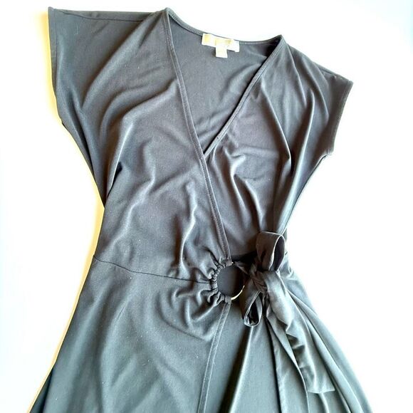 Michael kors faux wrap dress Size 2 Preloved - Picture 4 of 11